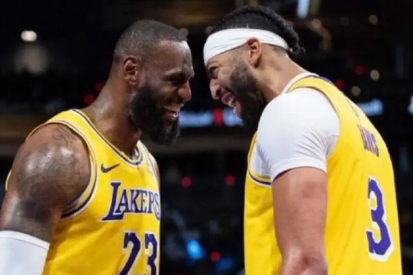 湖人季后賽遭遇0-3落后能否迎來(lái)奇跡?